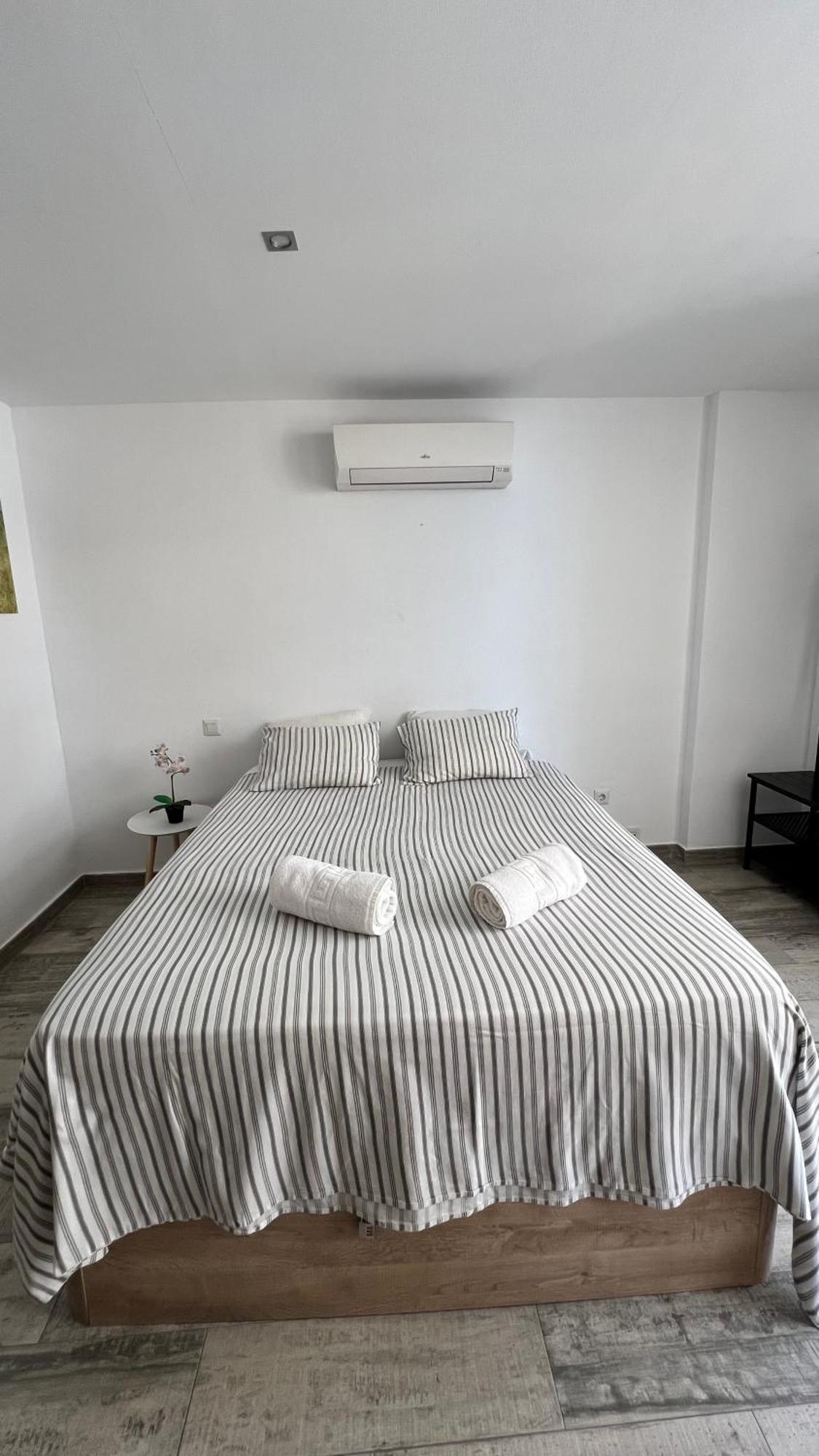 Apartamento Vista A La Playa, Cerca Del Centro Con Piscina Benalmádena Exterior foto
