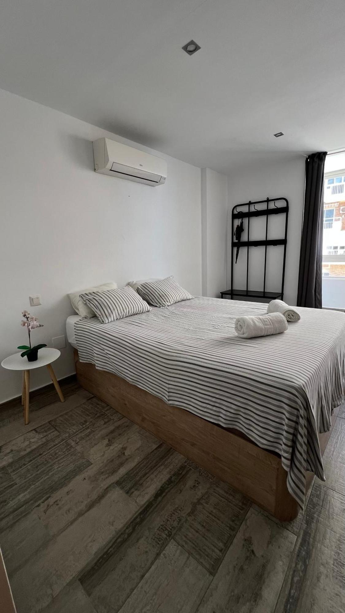 Apartamento Vista A La Playa, Cerca Del Centro Con Piscina Benalmádena Exterior foto